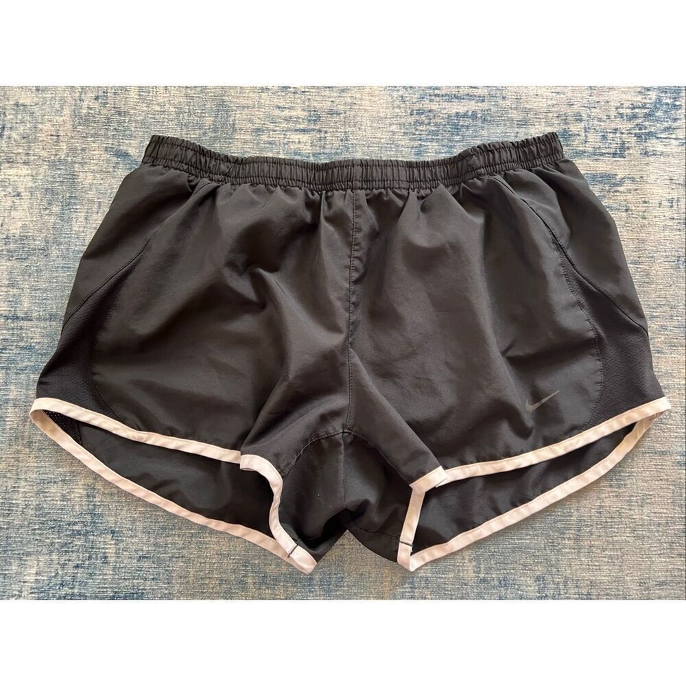 Nike Black White Dri Fit 5K Tempo Running Shorts Women's Medium
